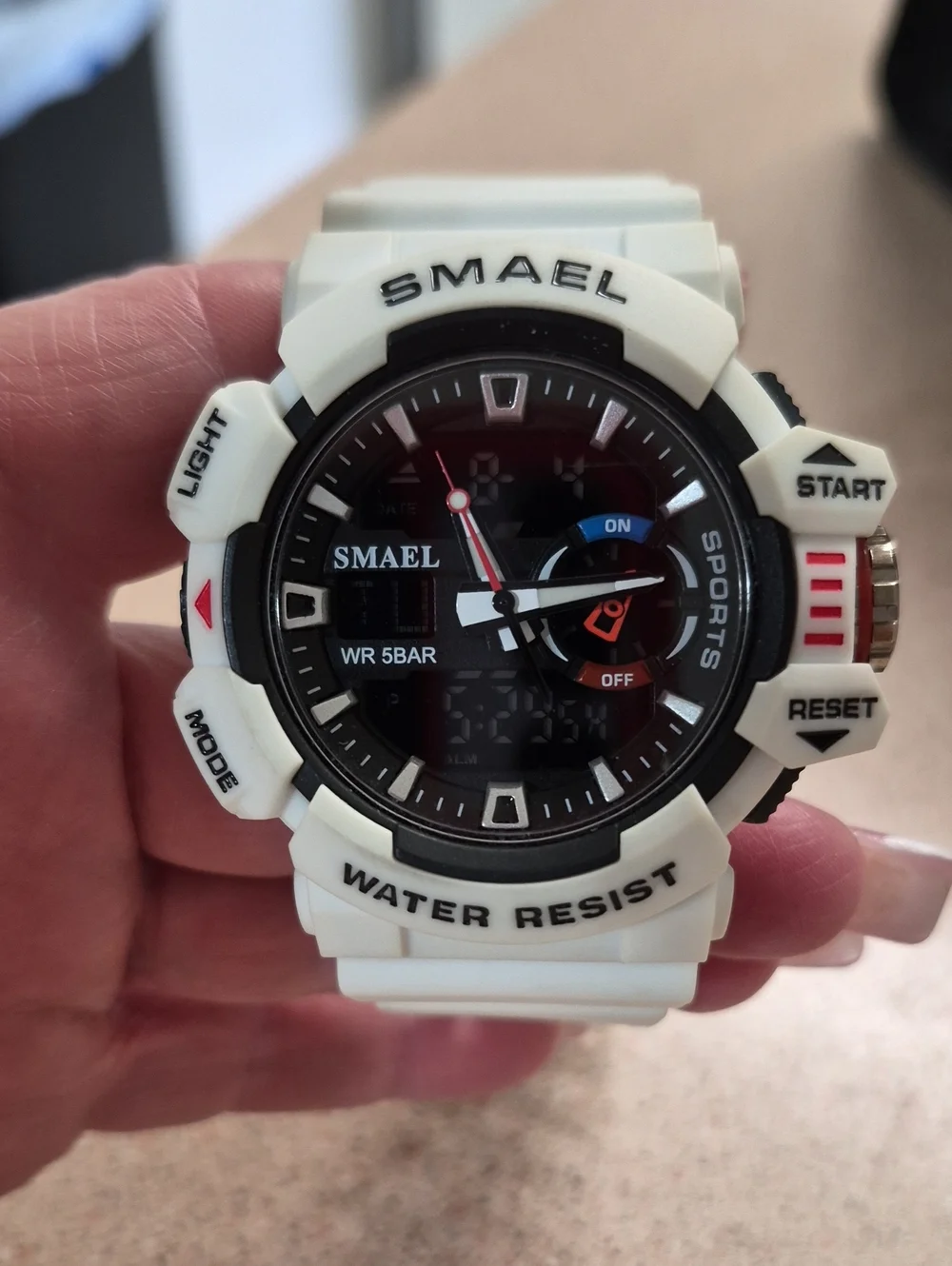 SMAEL White Sport Watch - Dual Display